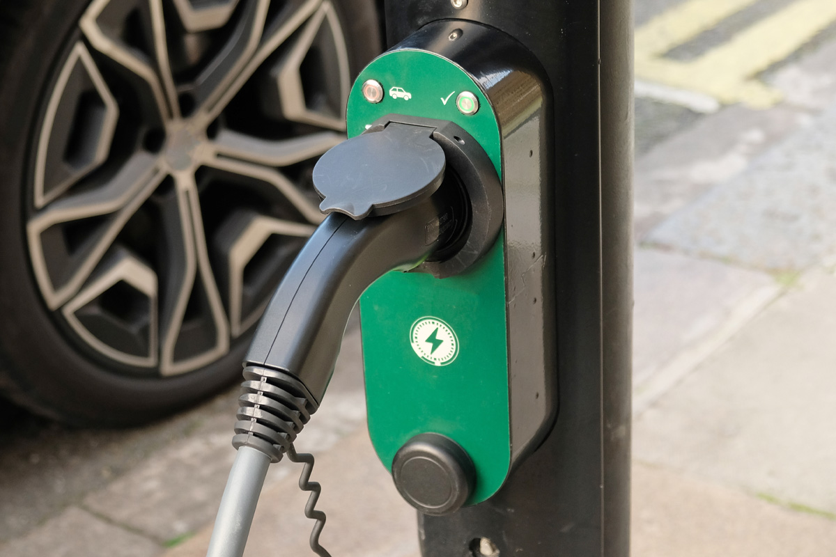 commercial-ev-charging-station-incentives-and-installation-alamon