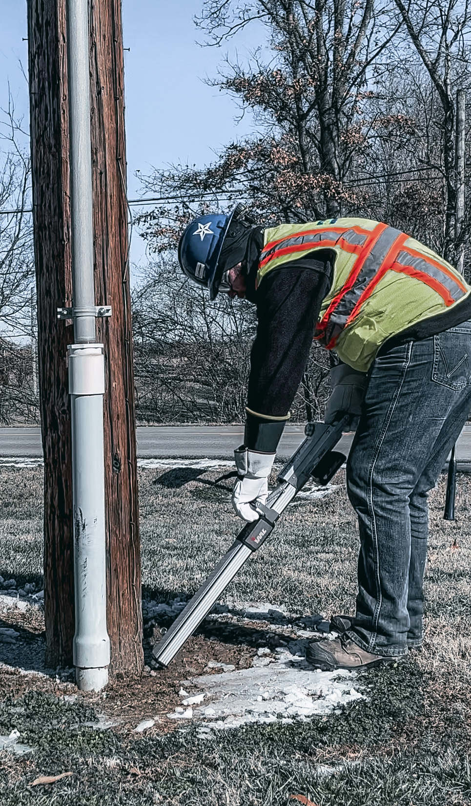 Alamon IML RESI PowerDrill Utility Pole Inspection